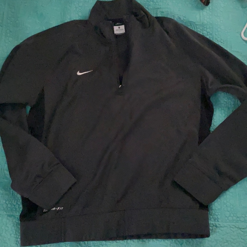 XL Nike half zip men’s